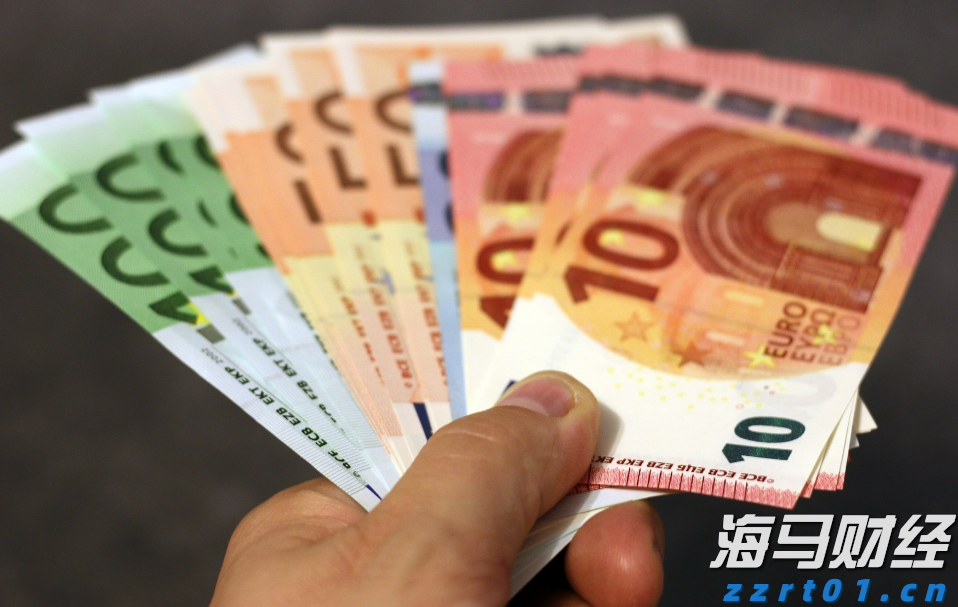 云南省市场监管局“三个坚持”促进“小个专”高质量发展