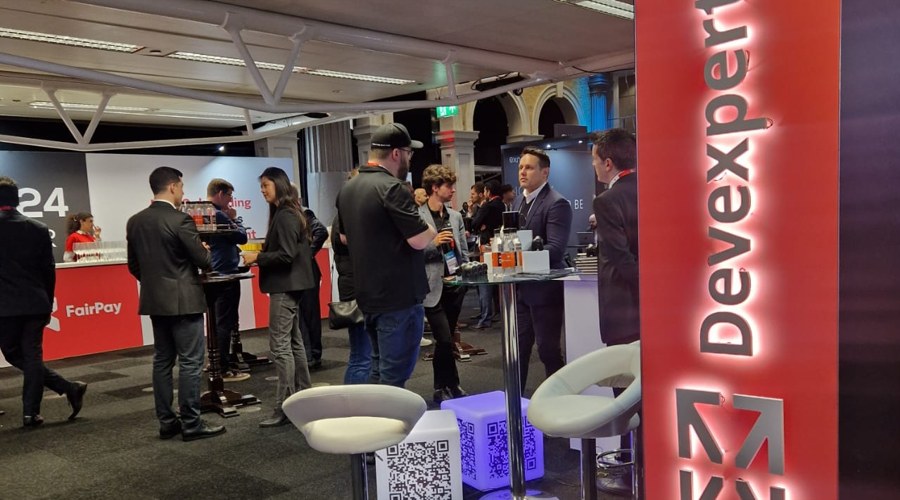 广湛高铁佛山站主站房主体结构完工